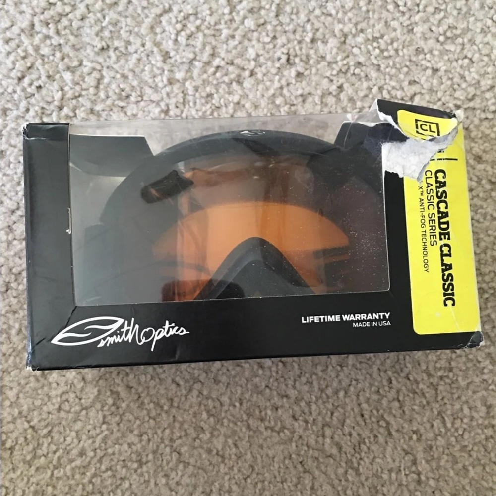 Smith Goggles - Picture 3 of 4
